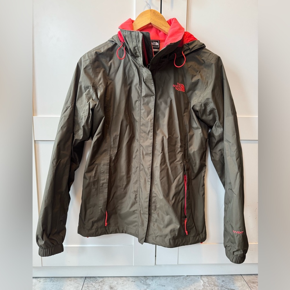 The North Face Women's Olive Green Rain Shell with Salmon Accents size small